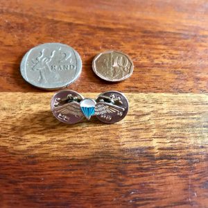 Miniature lapel wing